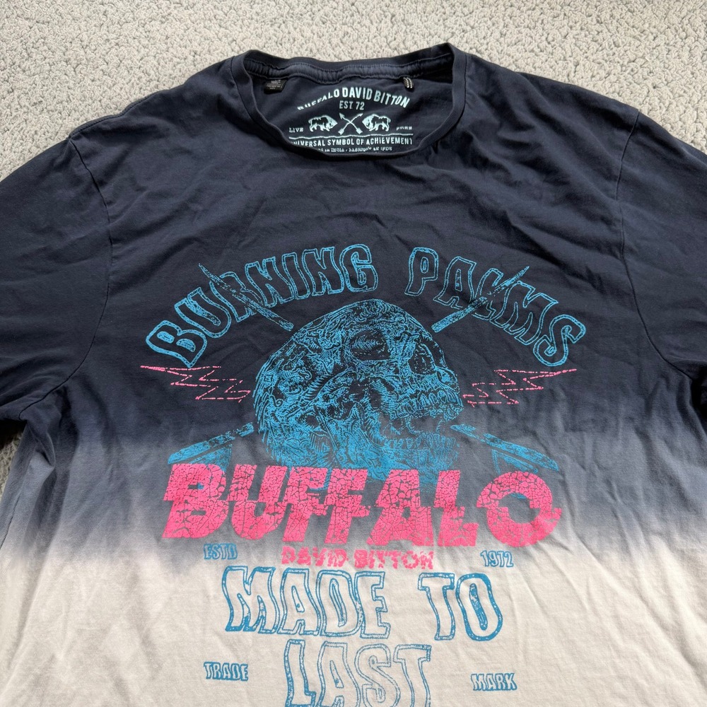 Buffalo David Bitton Mens Burning Palms Skull Graphic Ombre T-Shirt Navy White L